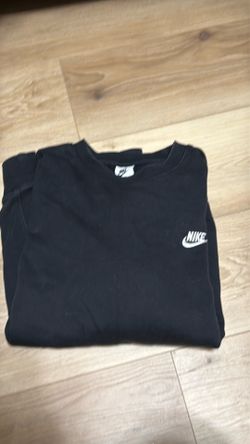 Nike sweatshirt