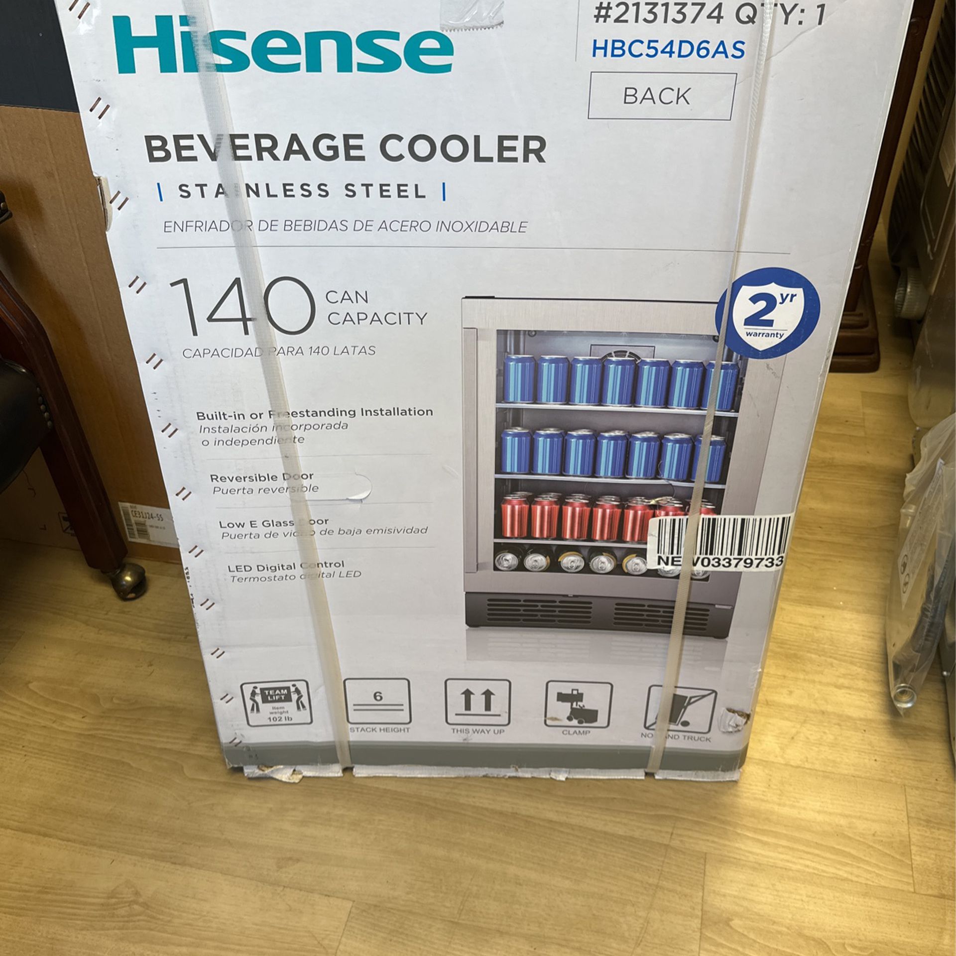 New Hisense 24” W 140-Can Capacity Stainless Steel Built-In/Freestanding Beverage Refrigerator with Glass Door Model #HBC54D6AS