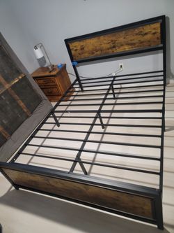 Queen bed frame+box+Mattress