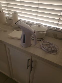 Handheld Portable Garment Steamer