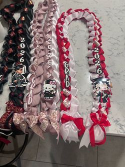 Graduation Leis &Arrangements
