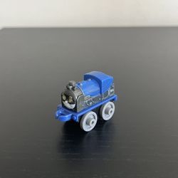 Thomas And Friends Minis Beetle Hiro Train 30 MINIS! 2016 Exclusive Insect Theme