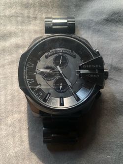 Men's Diesel Mega Chief Chronograph Watch (Black Metal. - DZ4282)