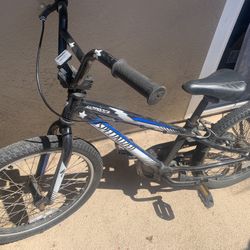 SPECIALIZED KIDS BIKES