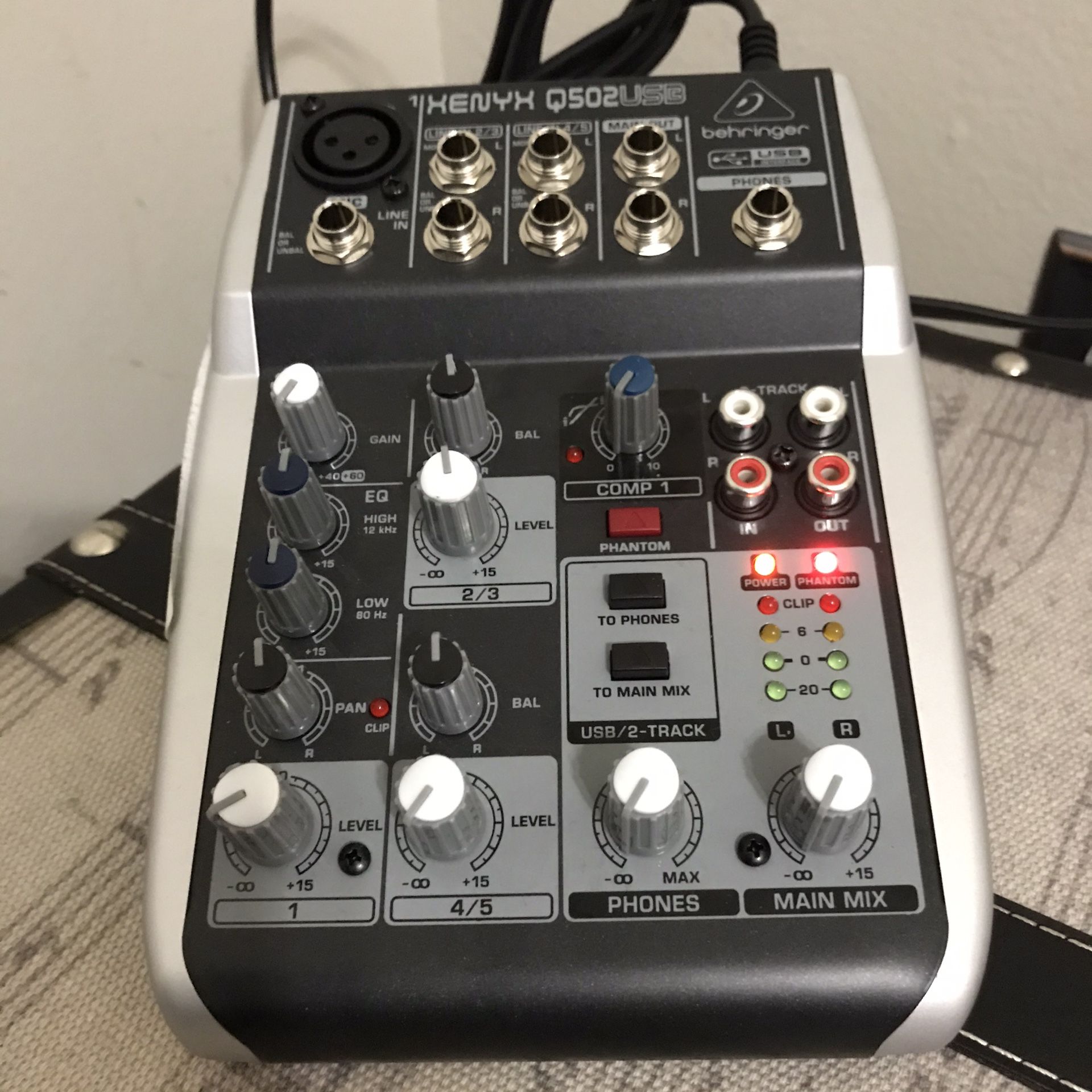 Behringer Portable 5 Input Mixer