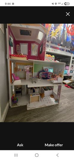 Rainbow doll house