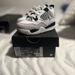 Jordan 4 Toddler Size 5c