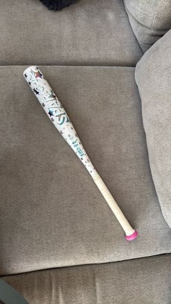 Girls softball bat 25 in.