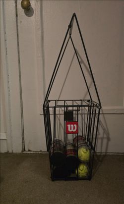 Wilson tennis basket with practice balls