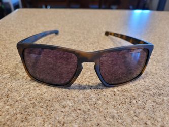Unisex Oakley Sunglasses