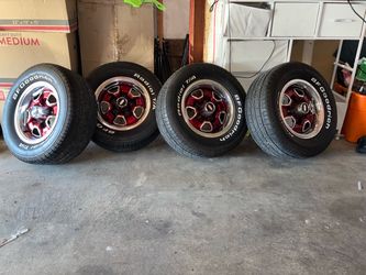 OLDSMOBILE RALLY WHEELS & TIRES