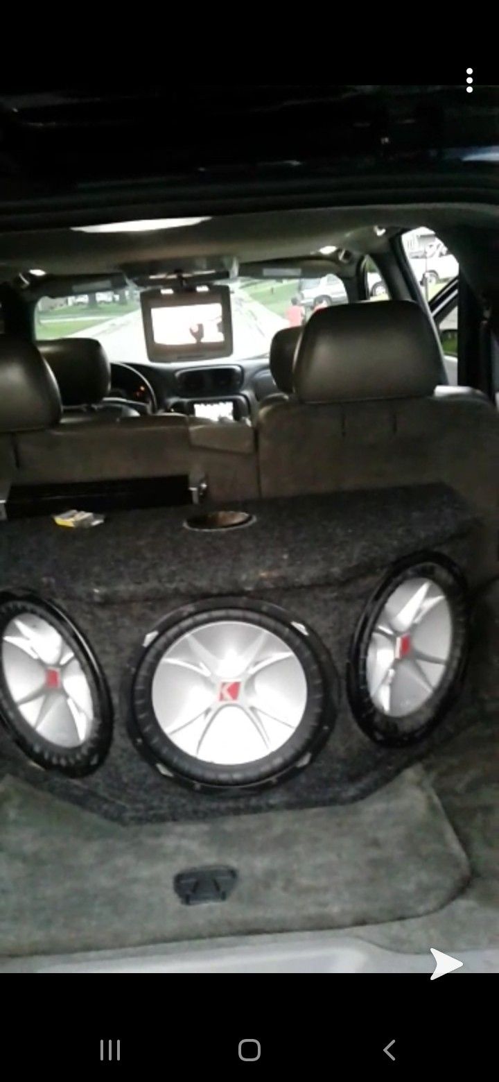 12" kicker subs