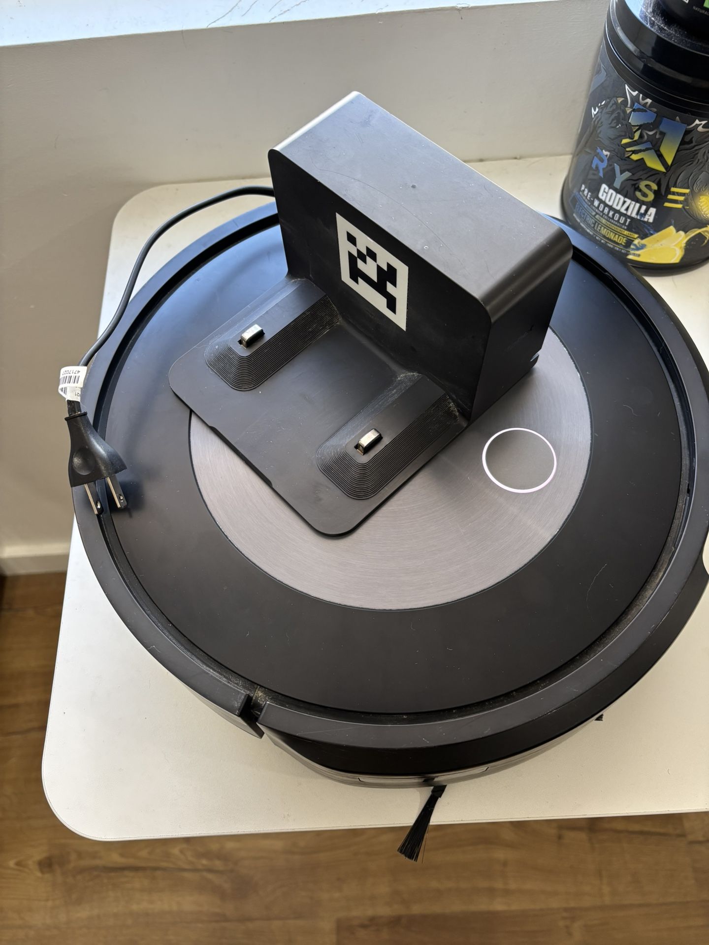 Roomba j7 Robot Vacuum