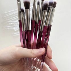 10 Piece Set Of Make Up Brushes 