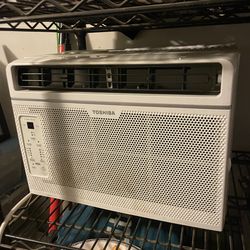 Window Air conditioner