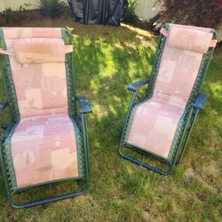 Patio Chairs, Beach Chairs In Set Of 2, Foldable, Metal Fabric And Hard Plastic 43" Tall Preowned Gravity Chairs.