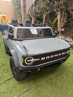 Ford Bronco Kids Ride-On Electric Car