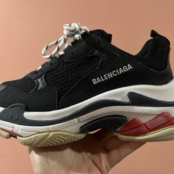 Mens Balenciaga Triple S Sneaker 