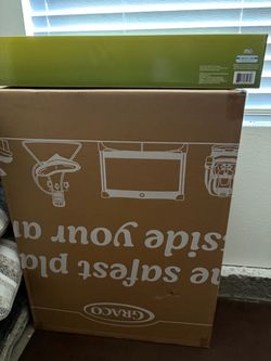 Graco baby swing