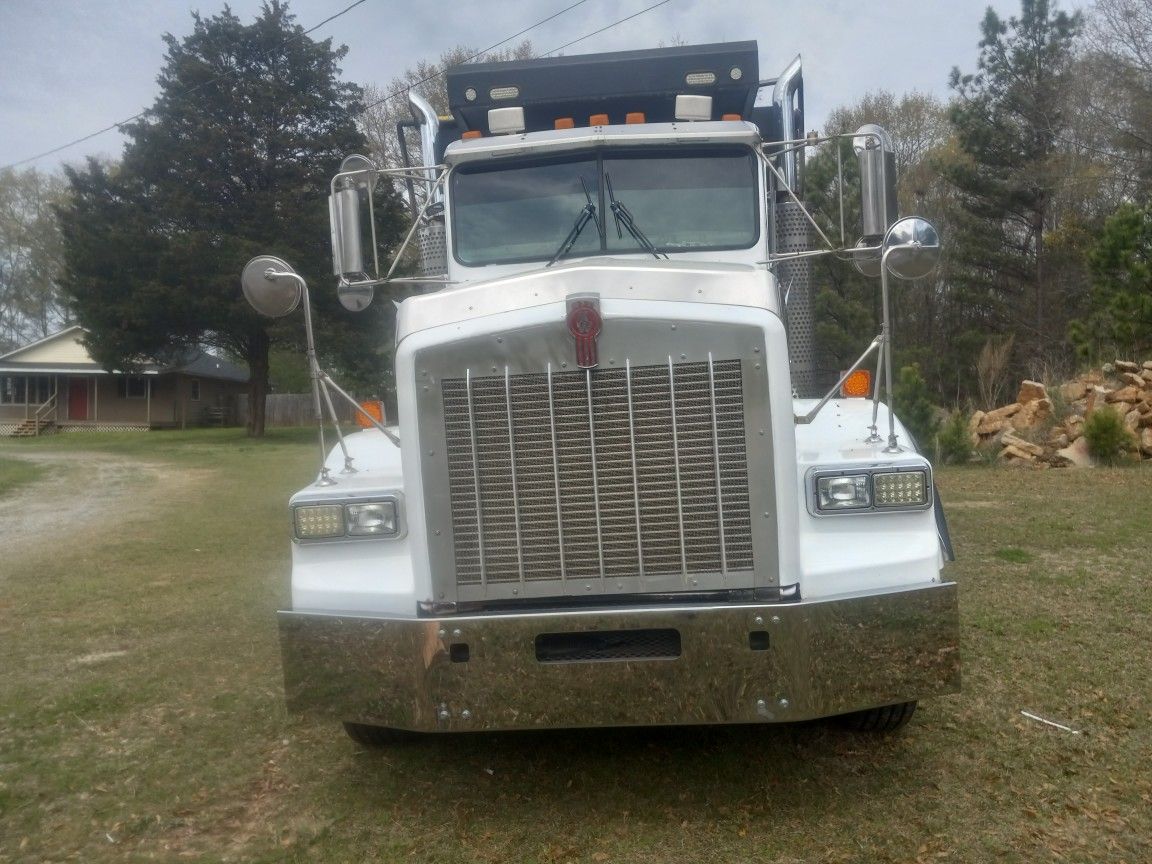 2003 Kenworth Tandem Dump Truck CAT ENGINE