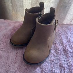 Brown Boots 4c 