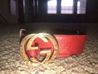 Women’s Gucci belt