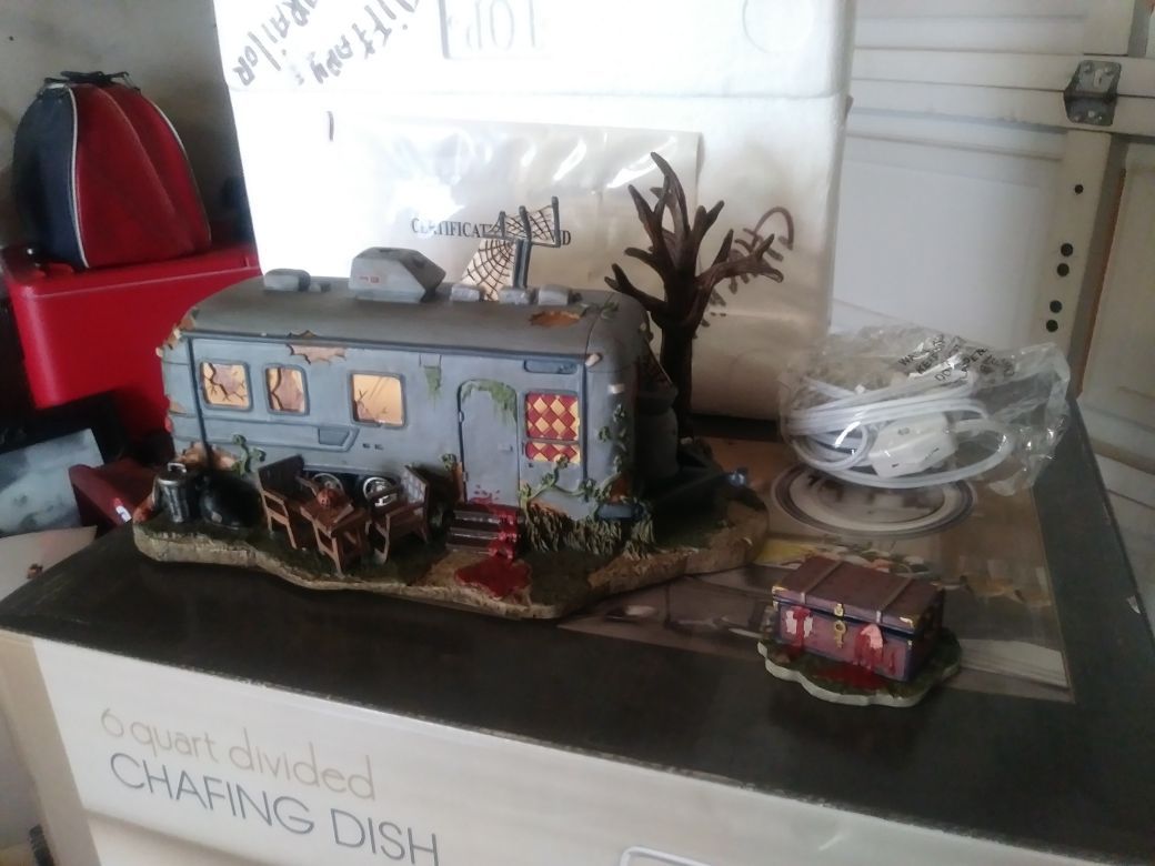Hawthorne Village Bride of Chucky Tiffany's trailer
