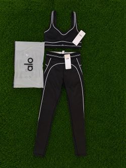 Alo Yoga Set