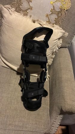Core tech knee support