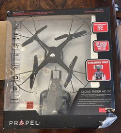 Cloud Rider 2.4 GHz Quadrocopter With HD Camera By Propel (New in damaged box)