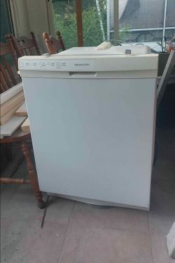 White Fridgidaire Dishwasher