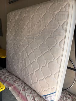 KING BED SET! Quick Sale tomorrow!