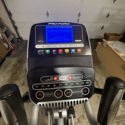 Pro-Form Elliptical Excellent Condition