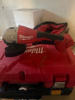 Milwaukee angle grinder
