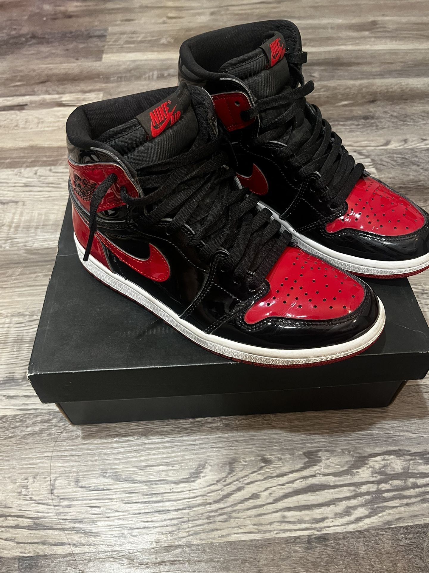 Air Jordan 1 Retro High OG 'Patent Bred