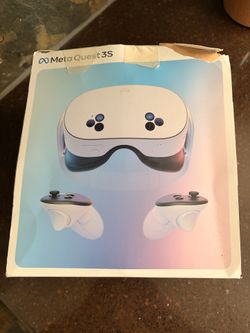 Meta Quest 3S VR Headset – Like New