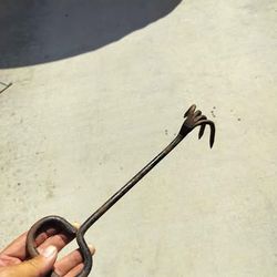 Vintage Rustic 4-Tine Hand Garden Cultivator / Weeding Fork
