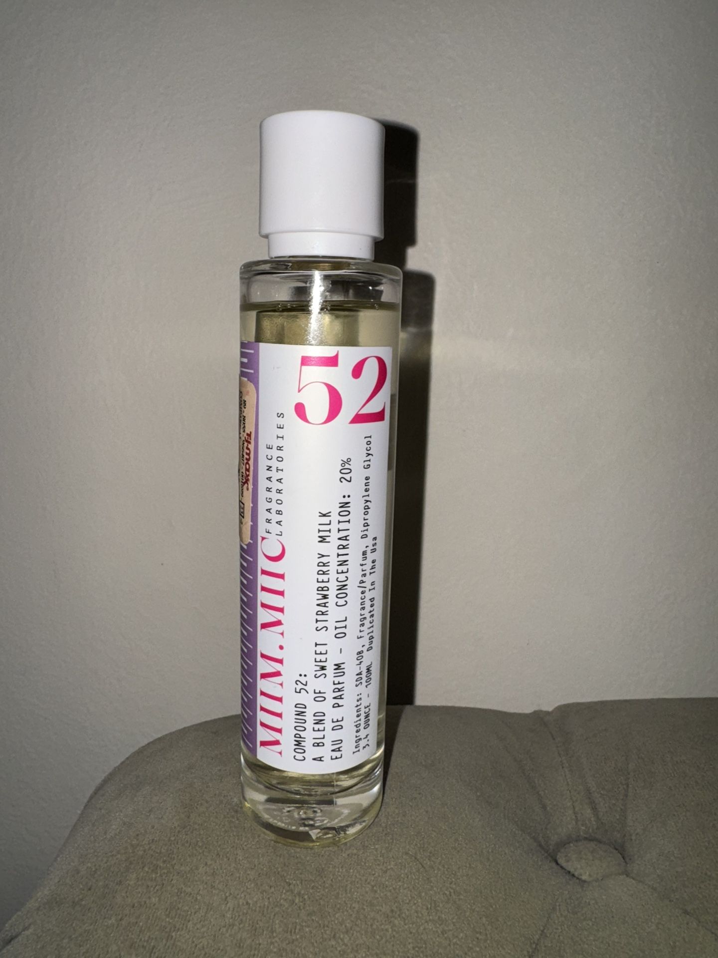 Miim. Miic Fragrance Laboratories Compound 52:Sweet Strawberry Milk 3.5 oz 100ml