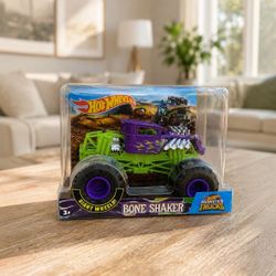 Hot Wheels Monster Trucks Bone Shaker 1:24 Purple Green Giant Wheels