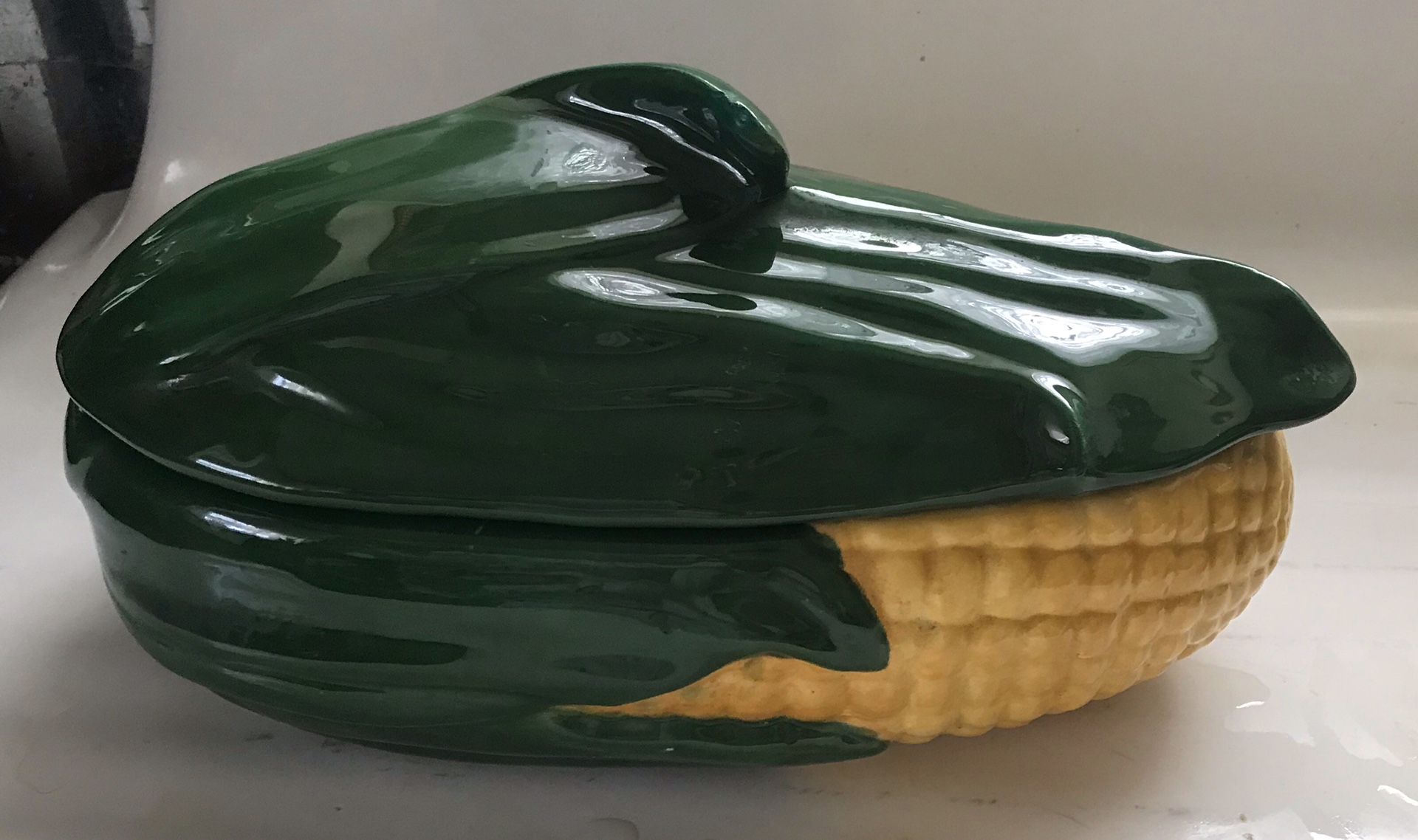 Corn Shaped Lidded Vessel /Soup Toureen