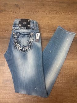 NWT MISS ME Embellished Skinny Jeans Size 30