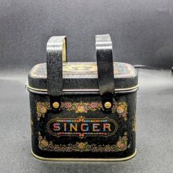 Singer Sewing Machine, Bristol Ware Co. Container Metal Tin Box, w/Wooden Spools