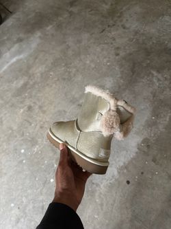 Gold Women’s Uggs