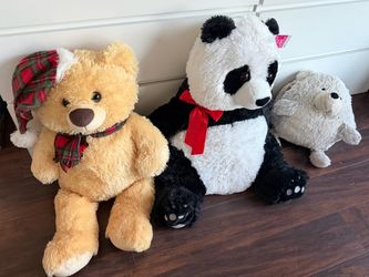 3 Teddy bears