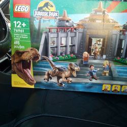 Lego Jurassic Park 12 Plus 769 61 for Sale in Sacramento CA