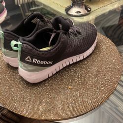 Women Shoes 👟 Reebok Size 8-1/2