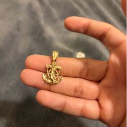 Gold 14k pendant (READ DESCRIPTION BEFORE MESSAGING) 