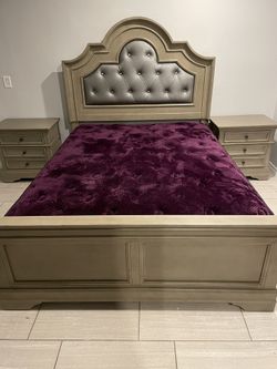 Queen Bedroom Set - Brand New