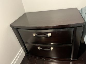 2 Drawer Nightstand