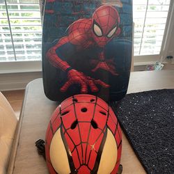 Spiderman Suitcase & Helmet 